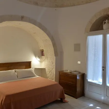 I Trulli Del Tempo Villa *