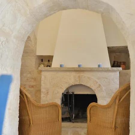 I Trulli Del Tempo Villa